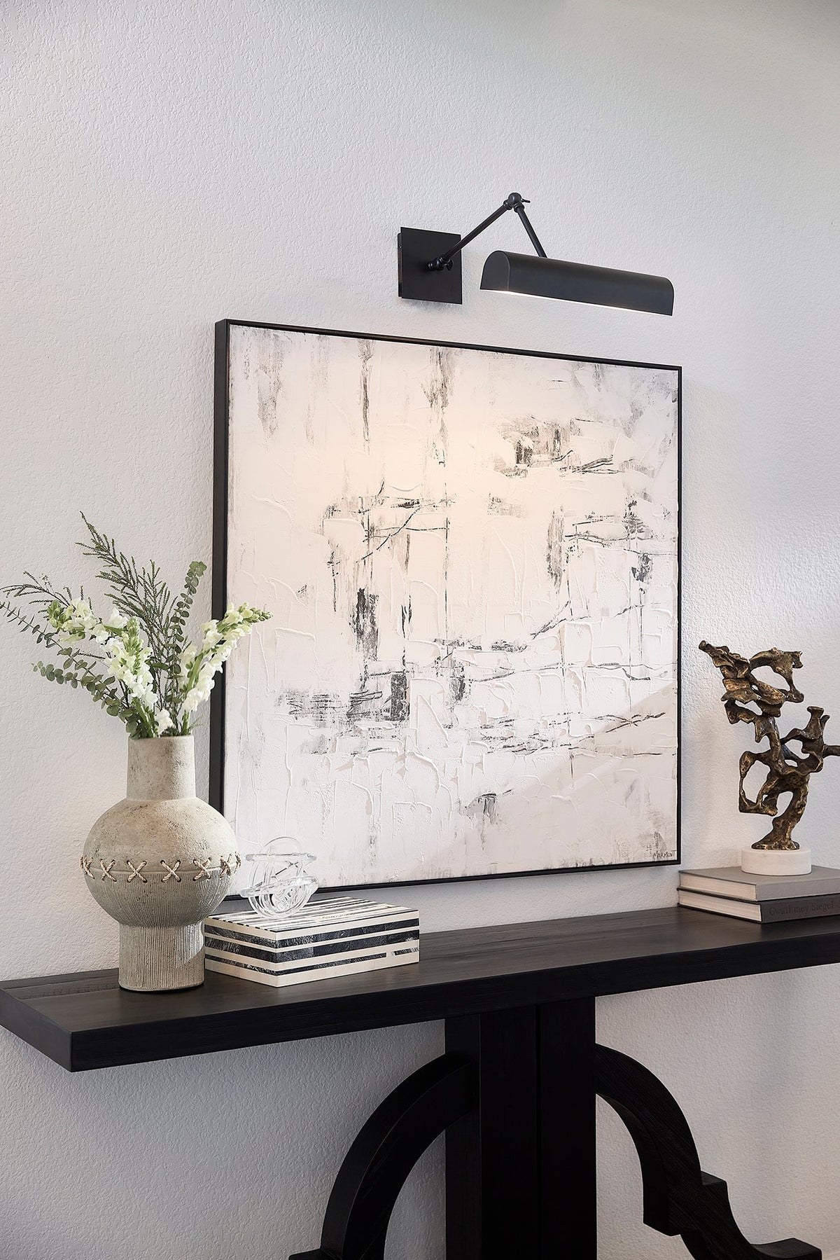 15" Gooseneck Picture Light in Matte Black – Adjustable Wall-Mounted Art & Photo Lighting