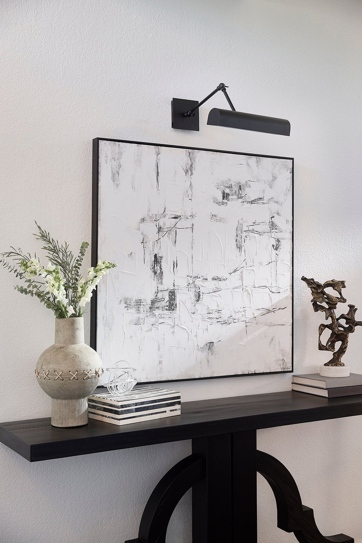 15" Gooseneck Picture Light in Matte Black – Adjustable Wall-Mounted Art & Photo Lighting